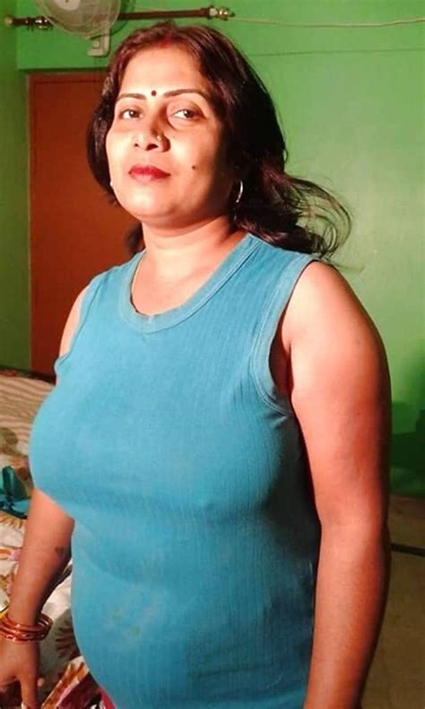 mallu aunty boobs|Mallu aunty boobs Search